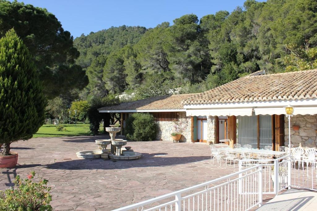 Villa Montgrau Llano de Gorra Bagian luar foto